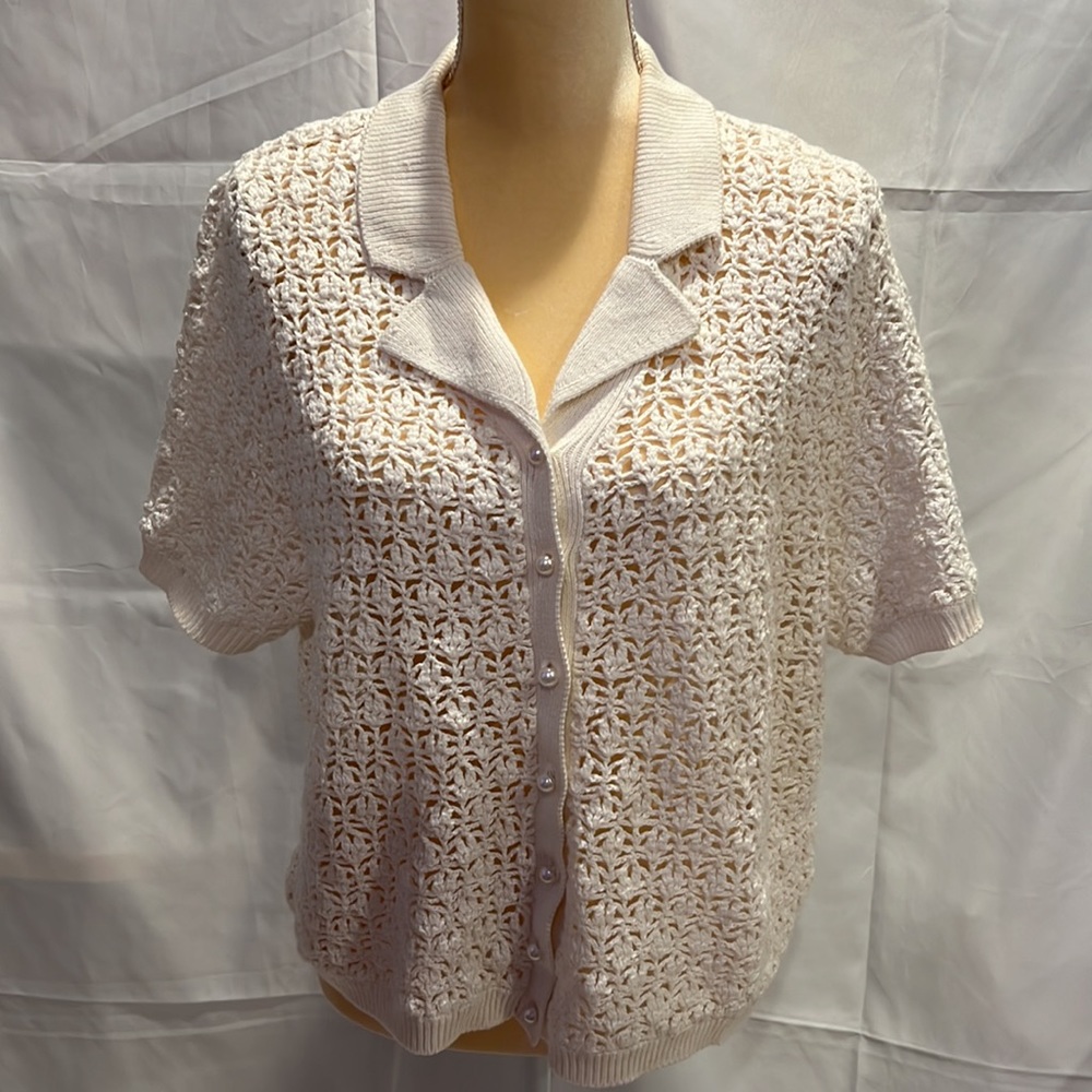 Morgan Cole Crochet, Collared top